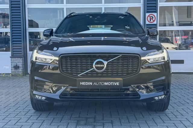 Volvo XC60 (2020) thumbnail 2