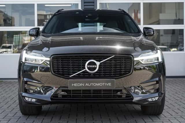 Volvo XC60 (2020) thumbnail 2