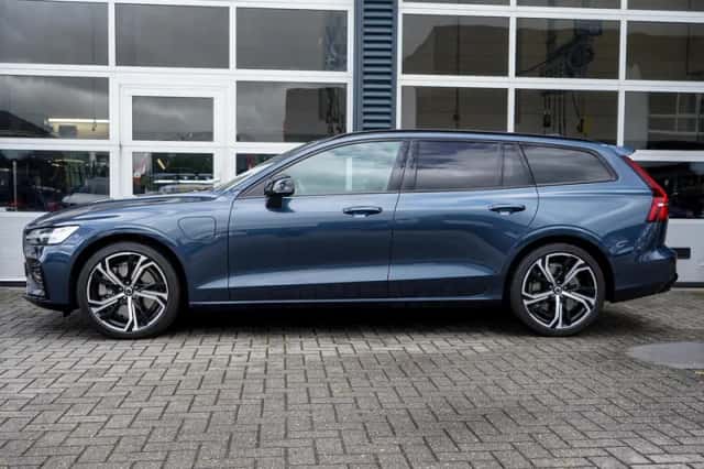 Volvo V60 (2026) thumbnail 3