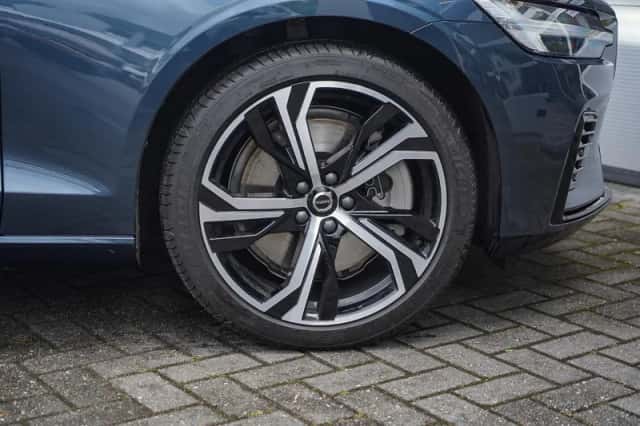 Volvo V60 (2026) thumbnail 7