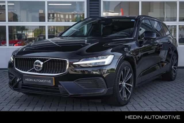 Volvo V60 (2025) thumbnail 1