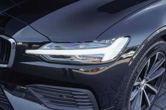 Volvo V60 (2025) thumbnail 4