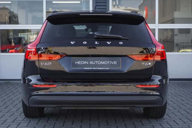 Volvo V60 (2025) thumbnail 5