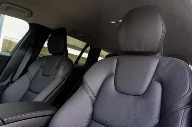 Volvo V60 (2025) thumbnail 6