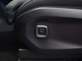 Volvo EX90 (2025) thumbnail 13