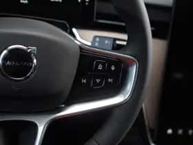 Volvo EX90 (2025) thumbnail 17