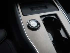 Volvo EX90 (2025) thumbnail 23