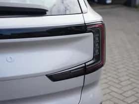 Volvo EX90 (2025) thumbnail 9