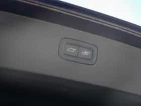 Volvo XC90 (2025) thumbnail 11