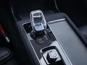 Volvo XC90 (2025) thumbnail 28