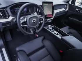 Volvo XC60 (2025) thumbnail 12
