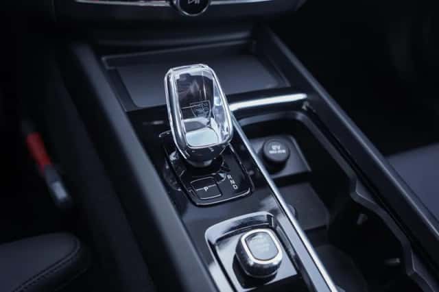 Volvo XC60 (2025) thumbnail 28