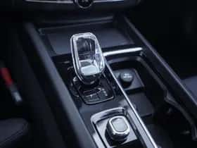Volvo XC60 (2025) thumbnail 28