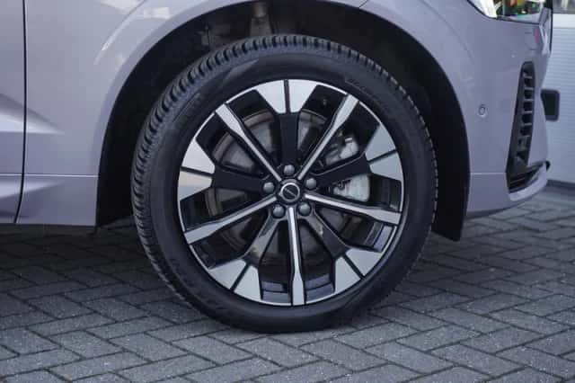 Volvo XC60 (2025) thumbnail 7