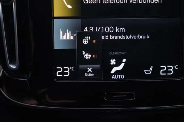 Volvo XC40 (2021) thumbnail 27