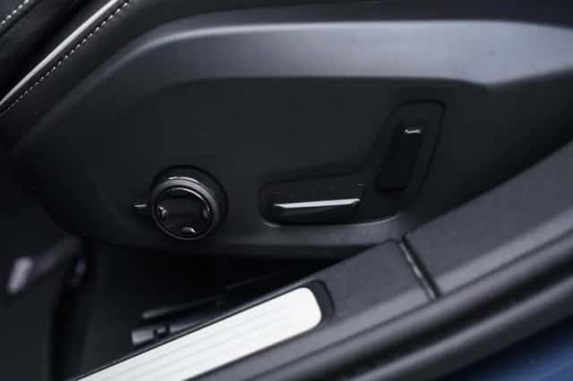 Volvo V60 (2025) thumbnail 16