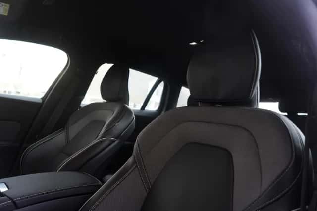Volvo V60 (2025) thumbnail 17