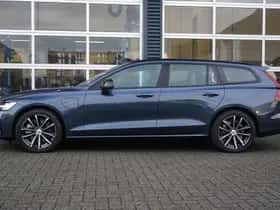 Volvo V60 (2025) thumbnail 3