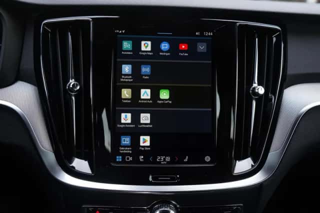 Volvo V60 (2025) thumbnail 25
