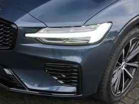 Volvo V60 (2025) thumbnail 4