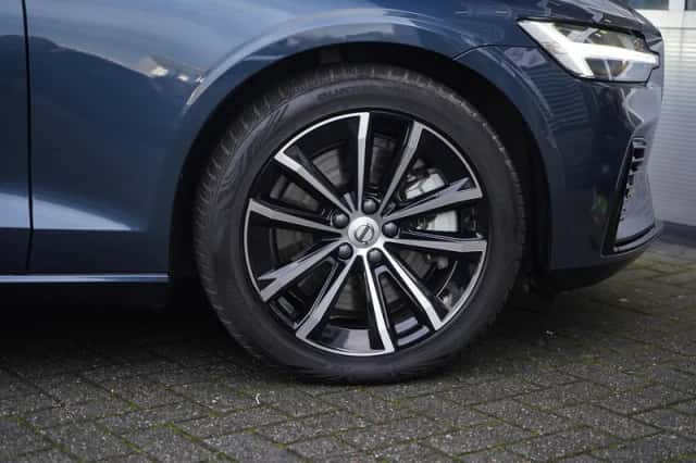 Volvo V60 (2025) thumbnail 7
