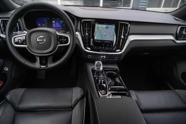 Volvo V60 (2025) thumbnail 13