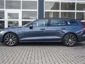 Volvo V60 (2025) thumbnail 3