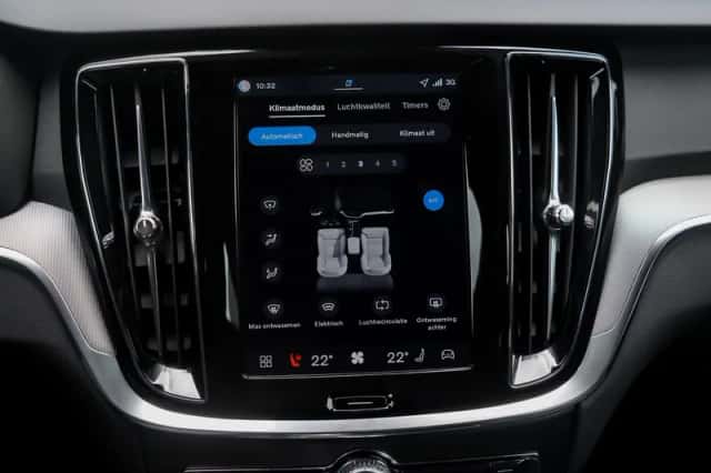 Volvo V60 (2025) thumbnail 23