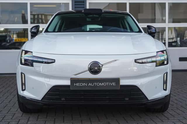 Volvo ES90 (2026) thumbnail 2