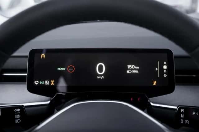 Volvo ES90 (2026) thumbnail 18