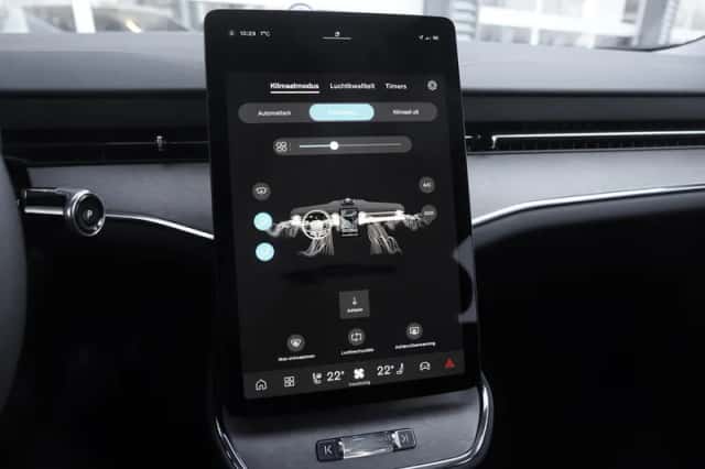 Volvo ES90 (2026) thumbnail 22