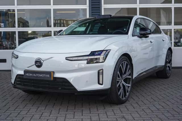 Volvo ES90 (2026) thumbnail 31