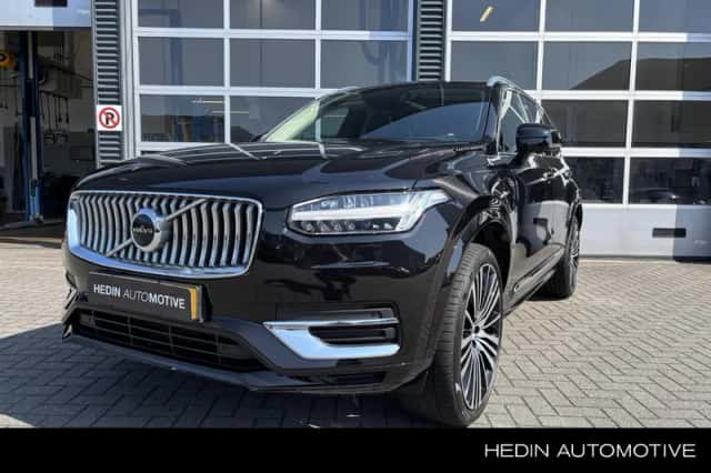 Volvo XC90 (2022) thumbnail 1