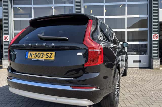Volvo XC90 (2022) thumbnail 6