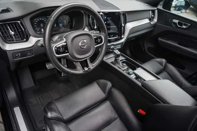 Volvo XC60 (2019) thumbnail 12