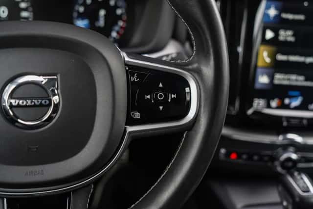 Volvo XC60 (2019) thumbnail 20