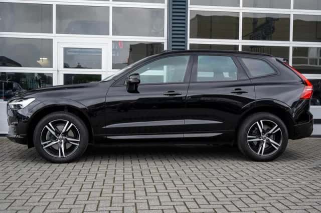 Volvo XC60 (2019) thumbnail 3