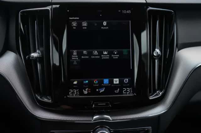 Volvo XC60 (2019) thumbnail 26