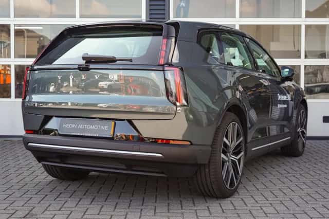 Volvo EX60 (2026) thumbnail 6