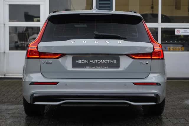 Volvo V60 (2025) thumbnail 5