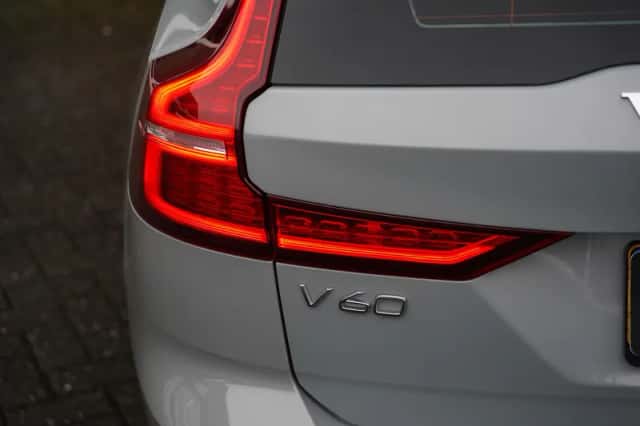 Volvo V60 (2025) thumbnail 8