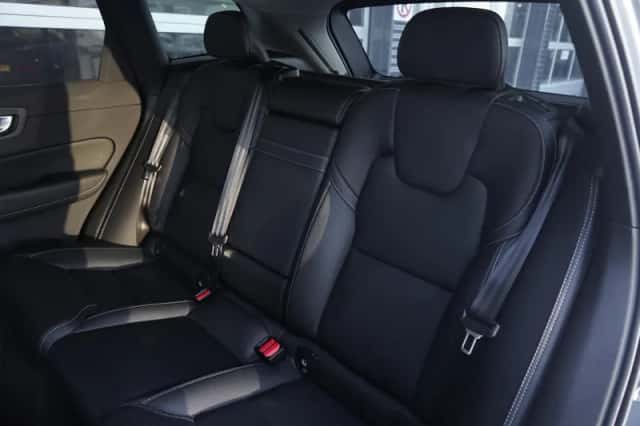 Volvo XC60 (2020) thumbnail 14