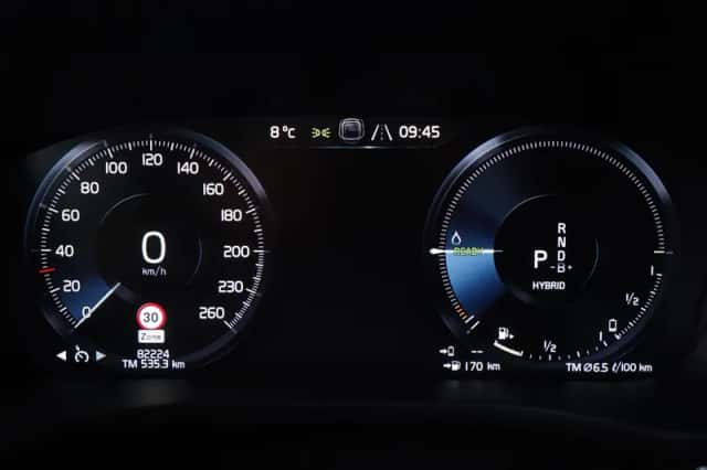 Volvo XC60 (2020) thumbnail 18
