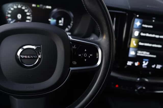 Volvo XC60 (2020) thumbnail 20