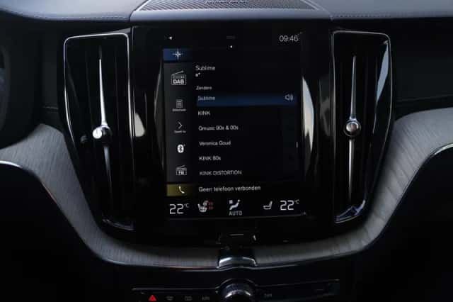 Volvo XC60 (2020) thumbnail 23