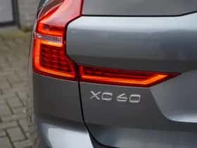 Volvo XC60 (2020) thumbnail 8