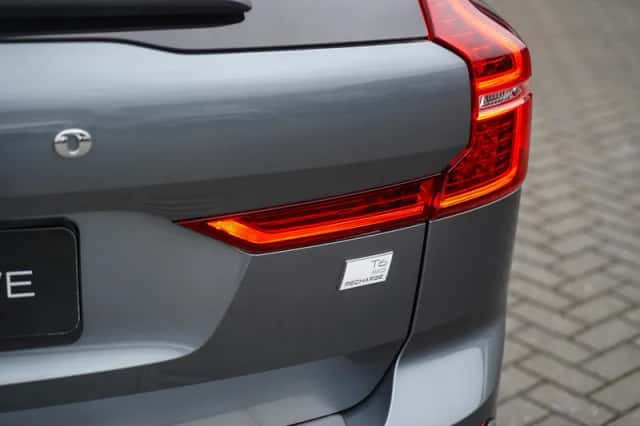 Volvo XC60 (2020) thumbnail 9