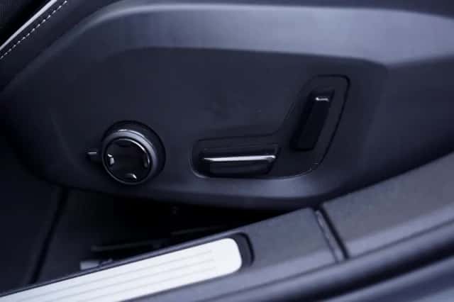 Volvo V60 (2025) thumbnail 15