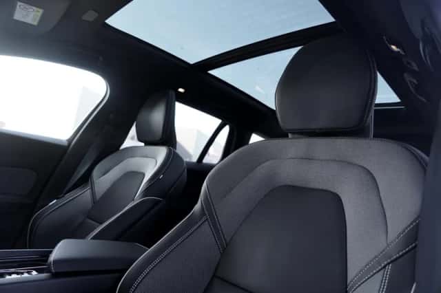 Volvo V60 (2025) thumbnail 16