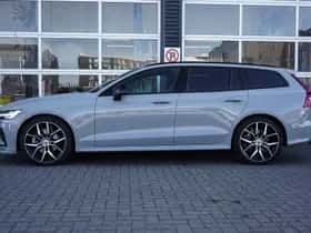 Volvo V60 (2025) thumbnail 3
